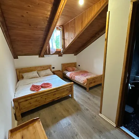 Natyra Balcony * Valbone