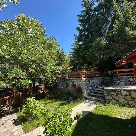 Natyra Balcony Szálloda Valbona