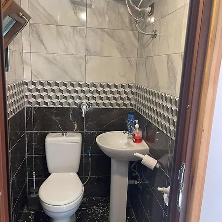 Natyra Balcony Hotel